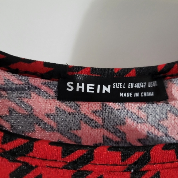 Dress - Picture 5 of 5